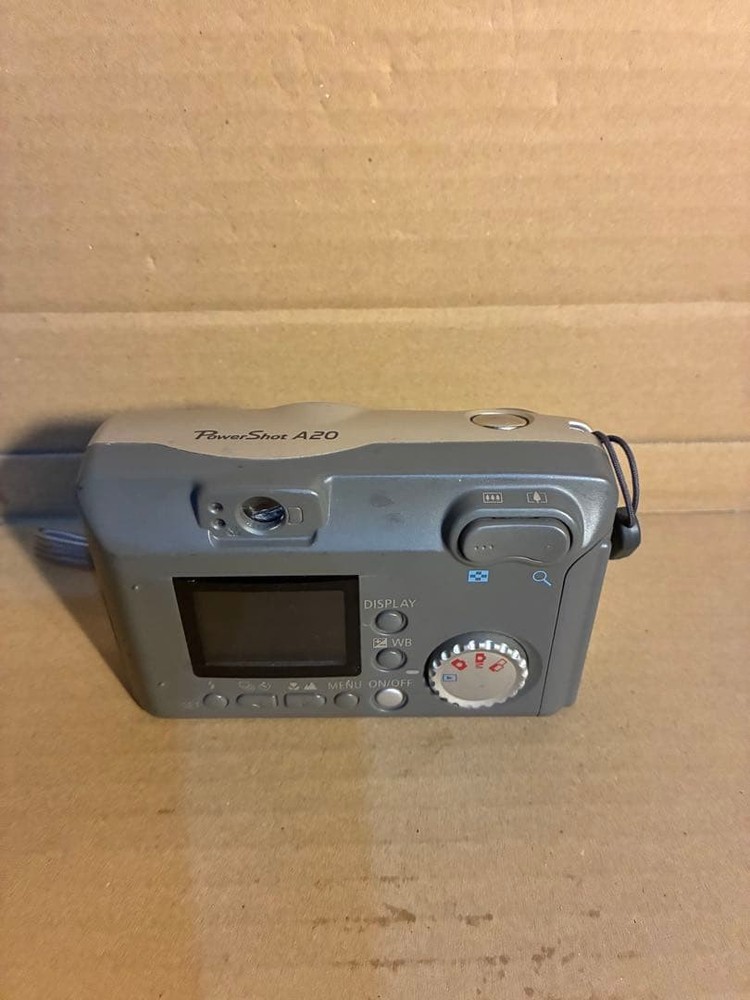 Canon Camera Powershot Pc1007 Compact Digital