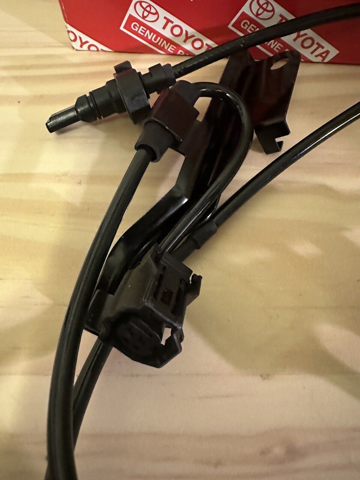 OEM Front Left ABS Wheel Speed Sensor 2006-2018 Toyota Rav4 4WD FWD 89543-42050
