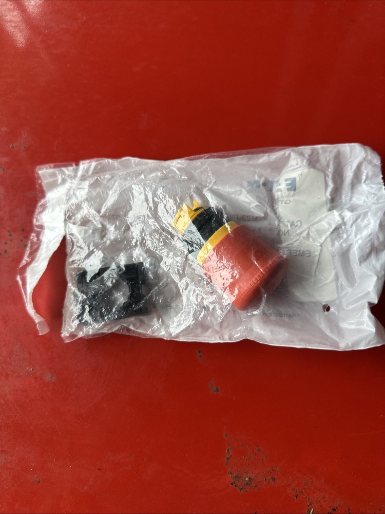 Emergency Stop Push Button Eaton M22-PVT