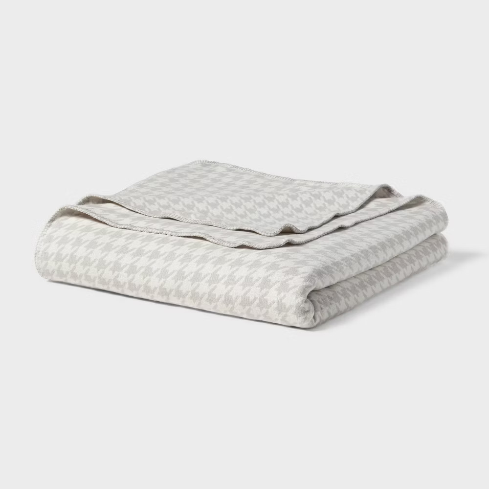 Full/Queen Brushed Cotton Blanket Gray Houndstooth - Threshold
