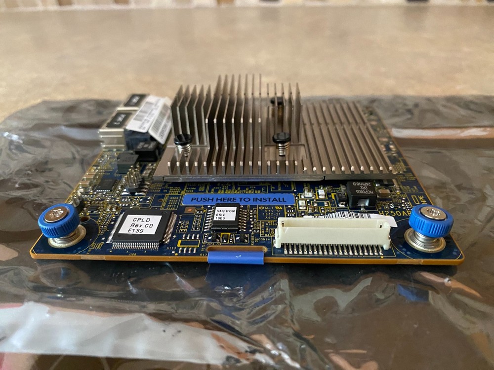 HPE SMART ARRAY E208I-A HSTNS-B108 SAS RAID CONTROLLER 804329-001 H250AR