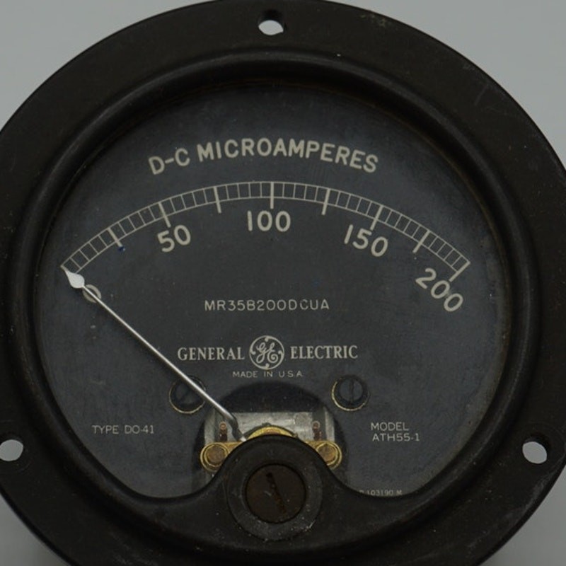 General Electric DC Amperes Meter Type DO-41 Model ATH55-1