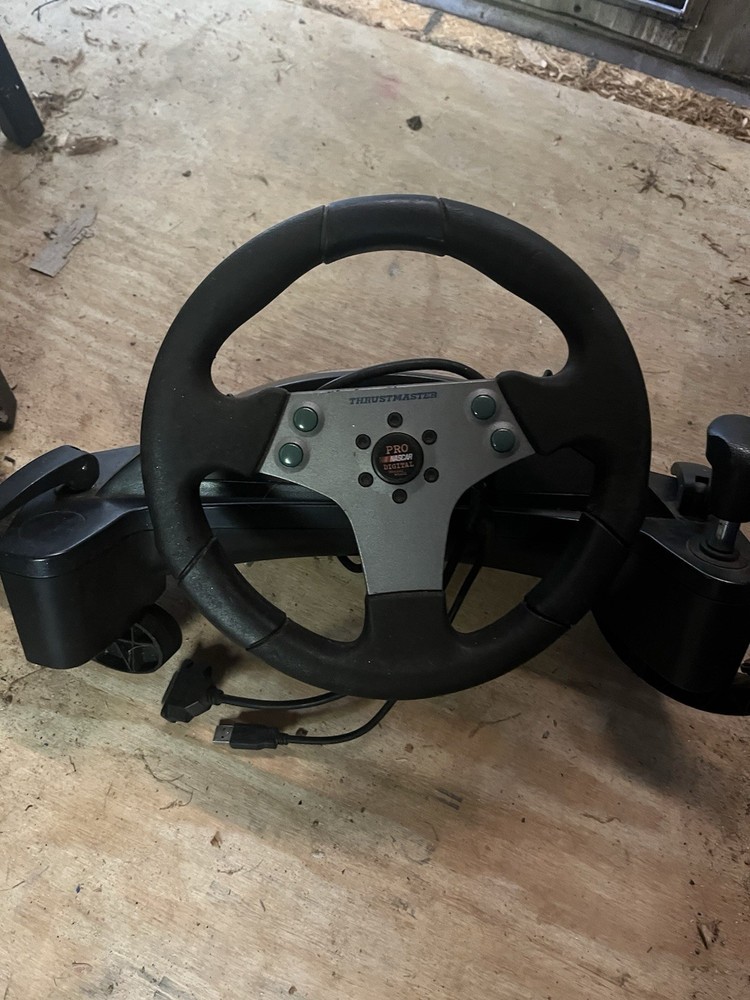 InterAct Blue Thunder & Thrustmaster Pro Digital NASCAR Racing Wheels USB w/ Pe…