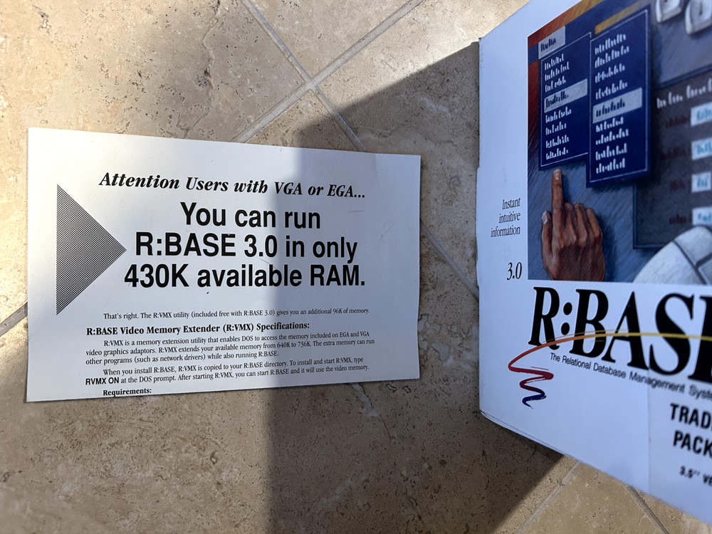 R Base Database Management Software Vintage software 3.0