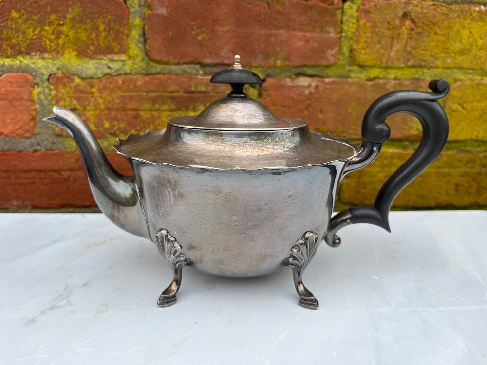 Antique Silver Plated Tea Pot.