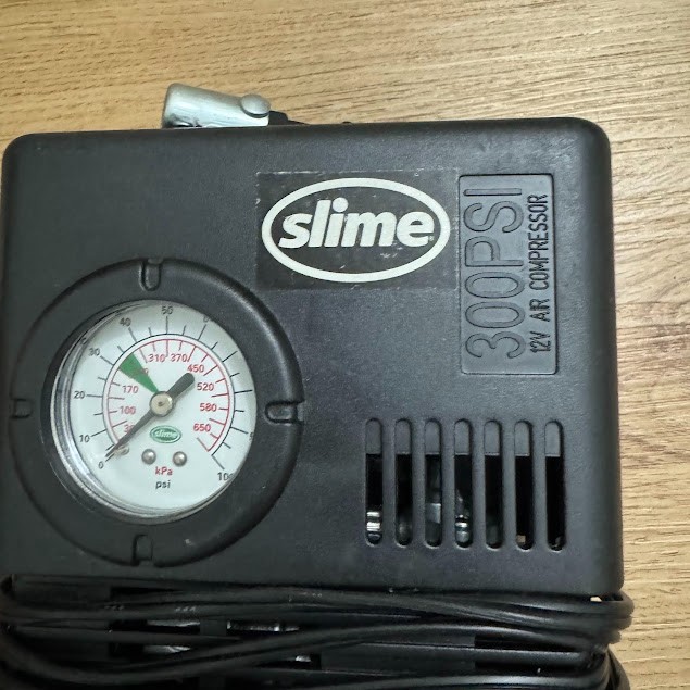 SLIME AIR PUMP COMPRESSOR TYRE PUMP INFLATOR