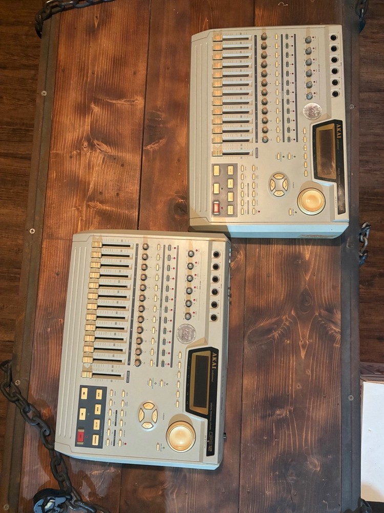 Akai DPS12 Digital Personal Audio Studio Internal Iomega