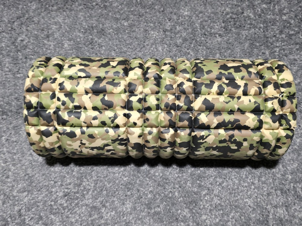 Trigger point Performance 13" Solid Core Foam Roller Green Camo Flaws