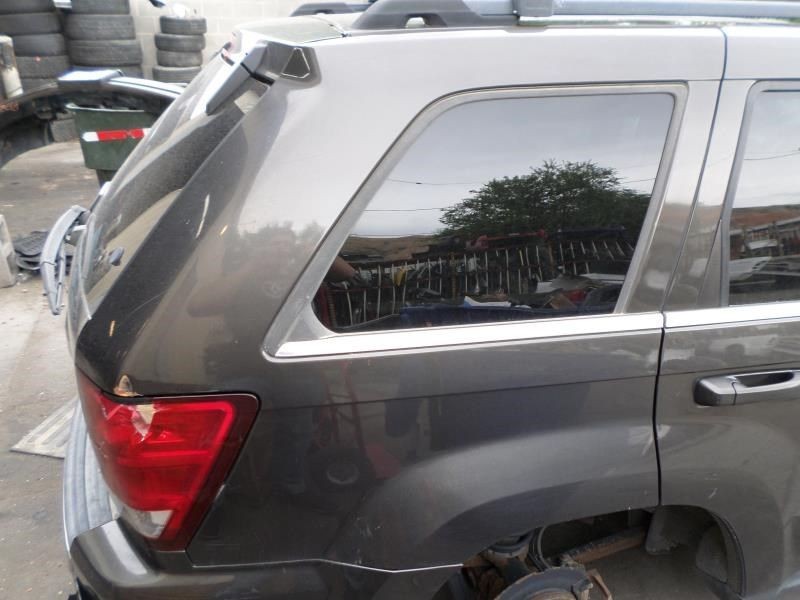 GRANDCHER 2005 Dash Bezel 371645