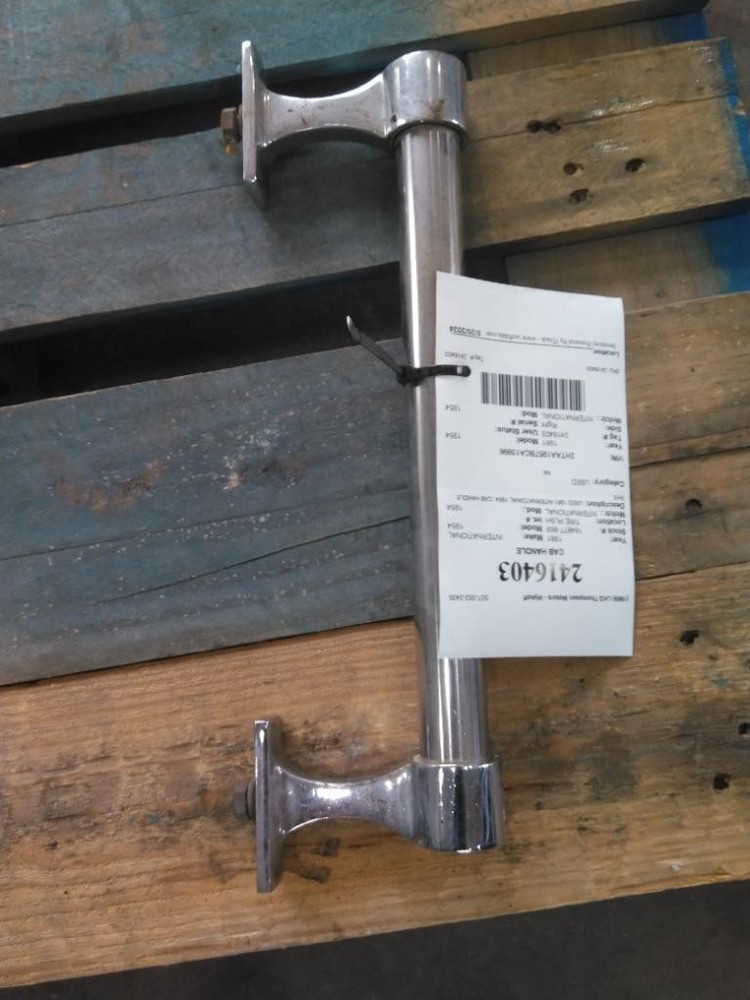For 1981 INTERNATIONAL 1954 CAB HANDLE Right ,  MN