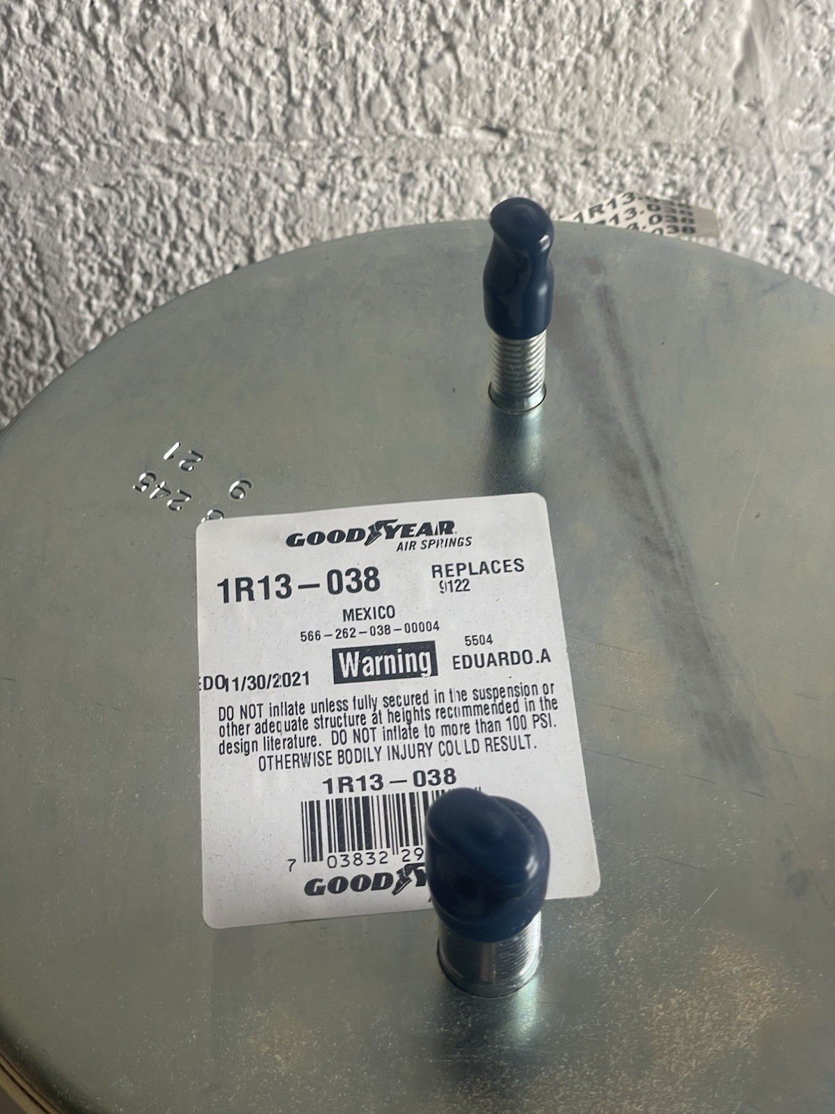 AIR SPRING BAG - REPLACES FIRESTONE W01-358-9122 GOODYEAR OEM 1R13-038