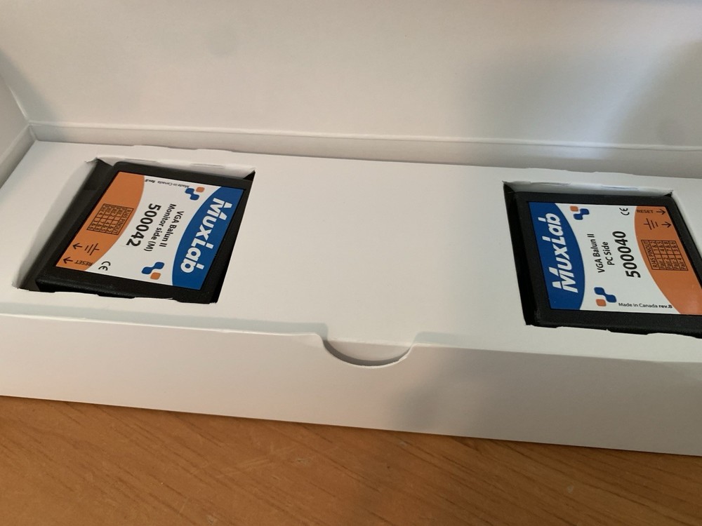 MuxLab VGA CAT5e/6 extender (connectivity solution)