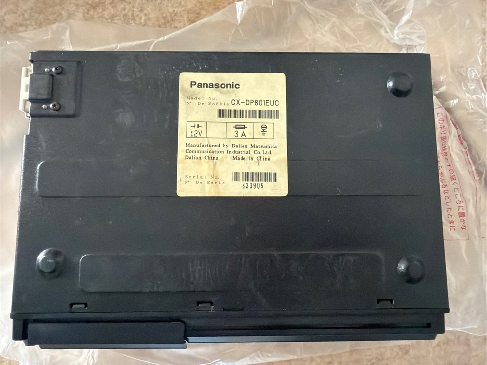 Panasonic 8 CD Changer CX-DP801EUC in the box