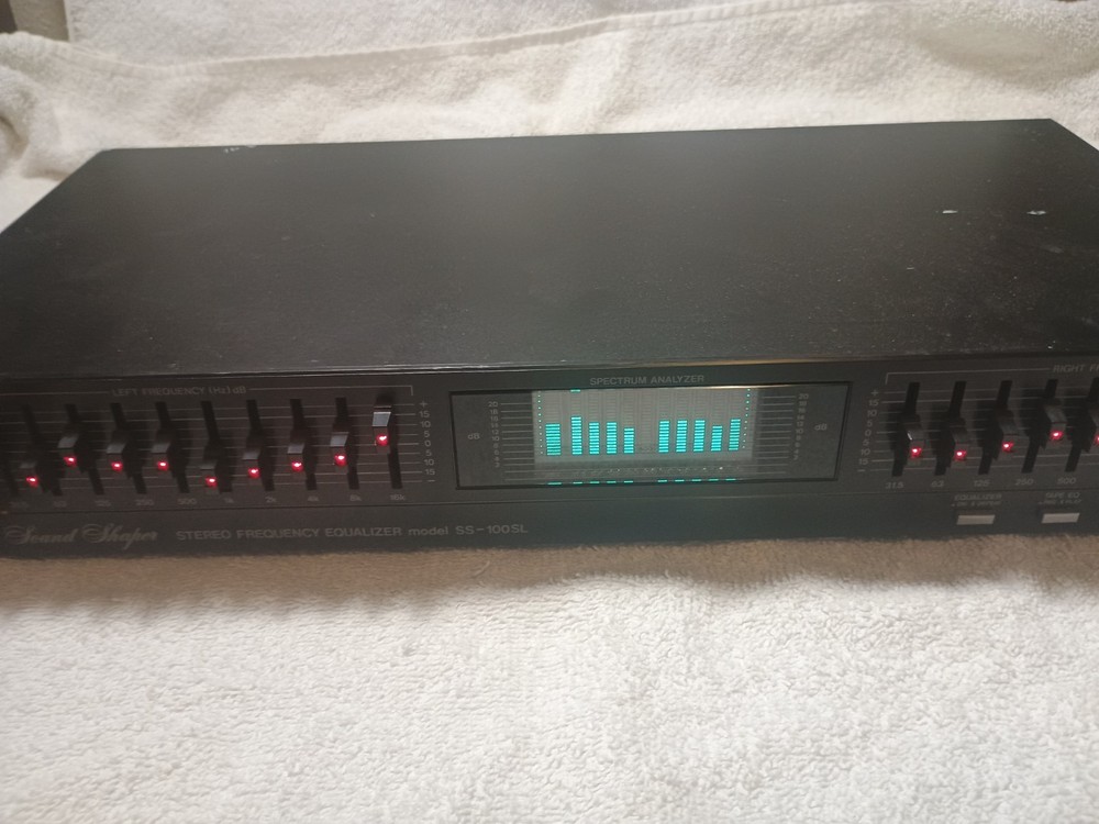 Audio Source Sound Shaper Stereo Frequency Equalizer SS-100 SL Tested & Works