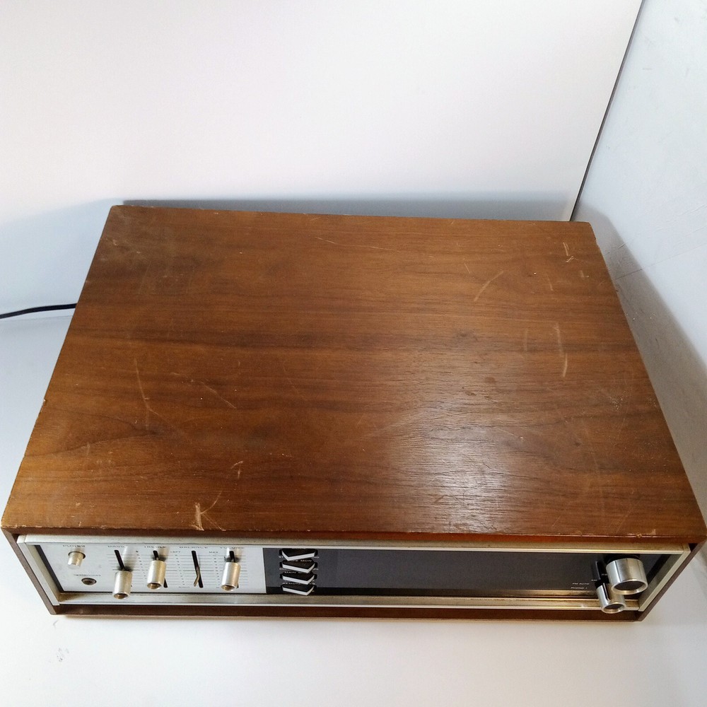 Panasonic FM/AM Solid State Stereo Receiver SA-700-READ