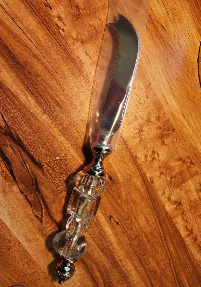 wedding cake knife beautiful