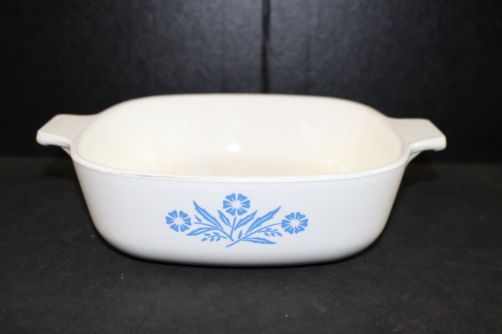 Corning Ware - Blue Cornflower - Blue Flame - 1  Qt - 1960 or 61 probably