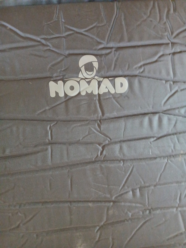 🛌🛌Nomad Dreamzone 7.5 Sleeping Mat W/ Stuffsack EUC 🛌🛌