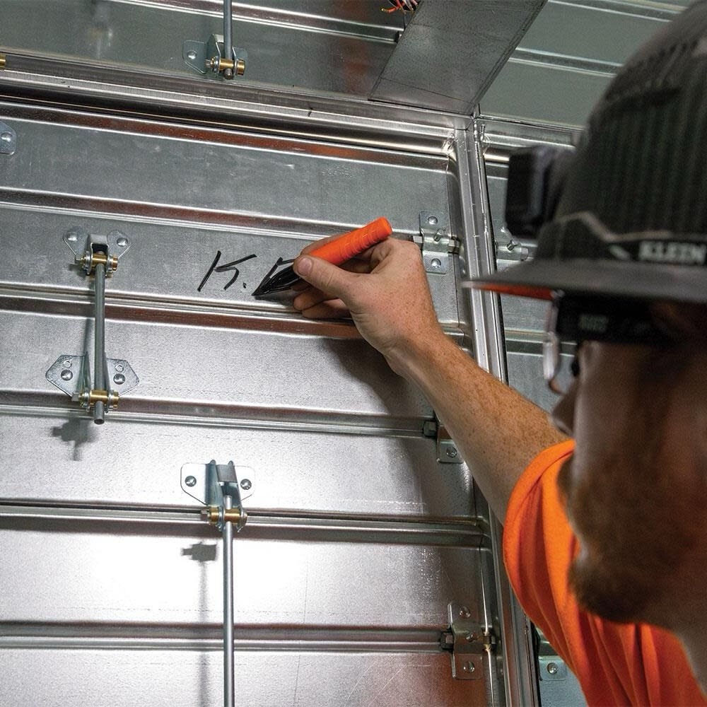 Klein Tools 861923 Skribes™ Chisel Tip Permanent Markers, Multi-Color, 3-Pack