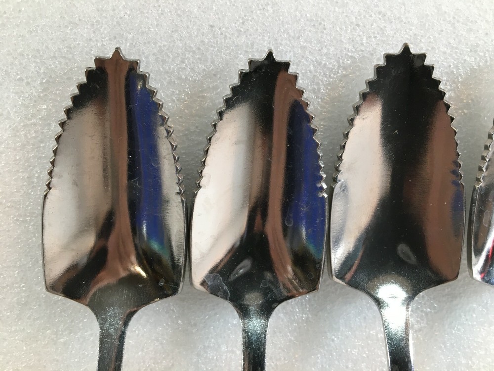Enjoy Grapefruit 4 Serrated Edge Spoons