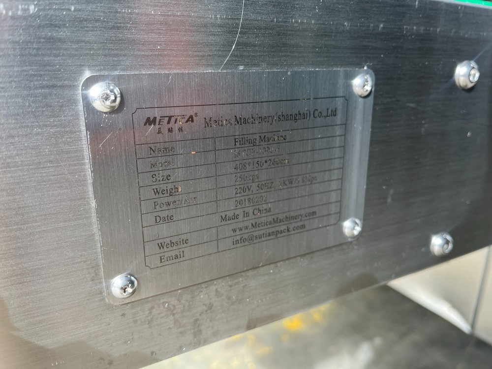 6-Head Bottle Filler