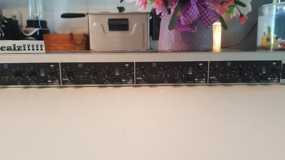 Behringer Multigate XR-1400 - 4 Channel Expander/Gate - Audio Interactive Quad