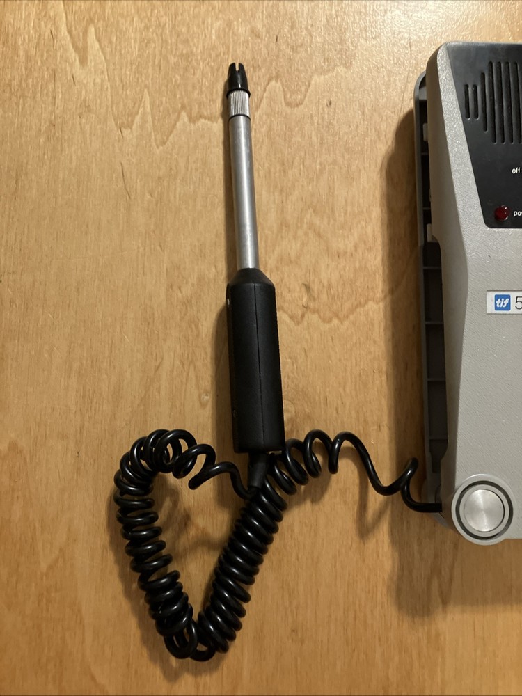 TIF 5500 Halogen Leak Detector With Carrying Case-Working Condition Unknown