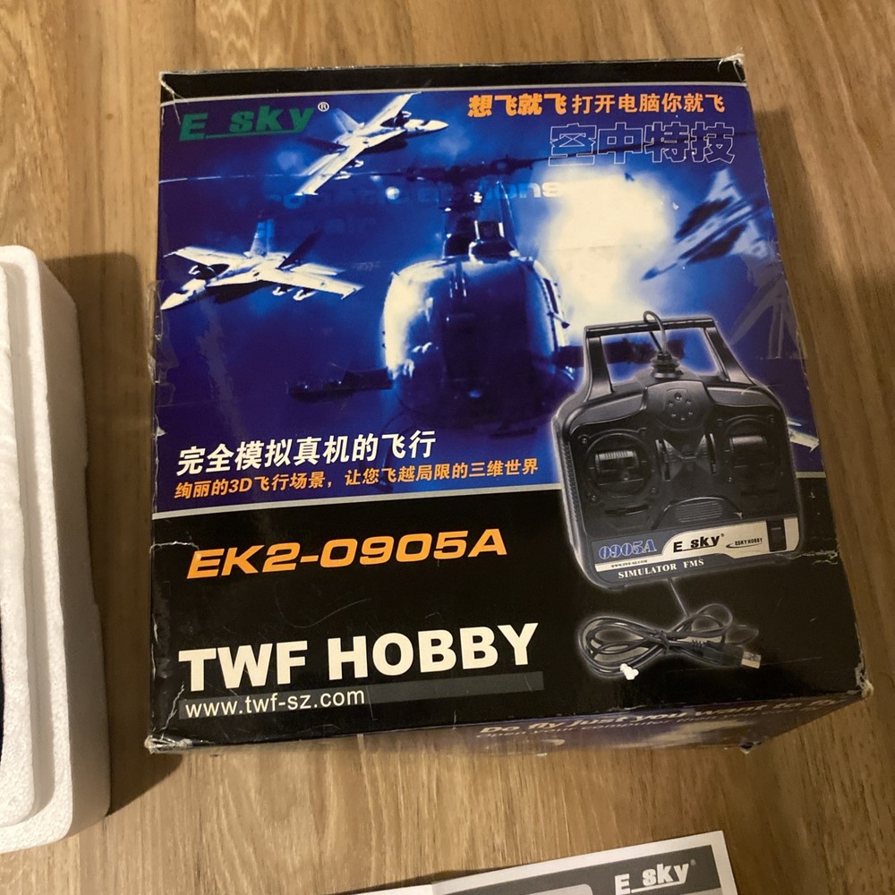 Esky EK2-0905A RC Flight Simulator Controller USB w/ Software NEW OB