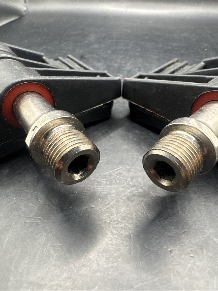 Keywin Speed Clipless Pedal Set