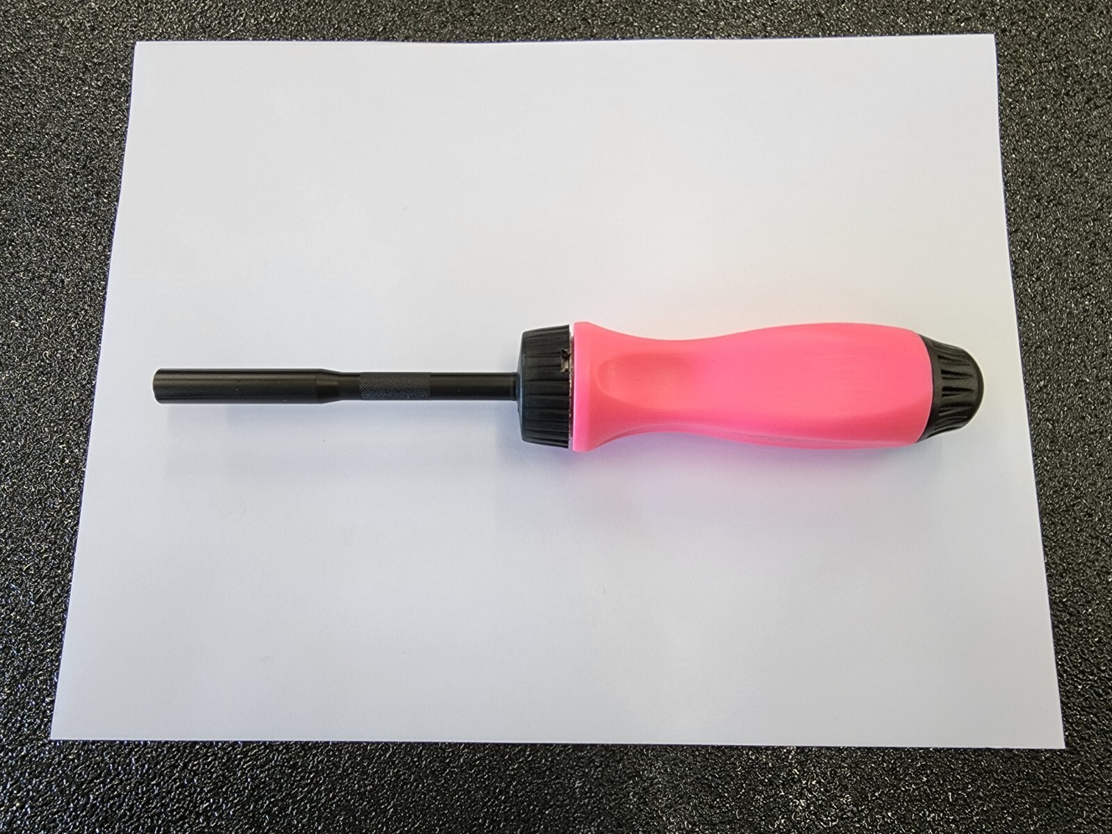 Snap-on Tools RARE PINK & BLACK Ratcheting Screwdriver w/black shank SSDMR4B