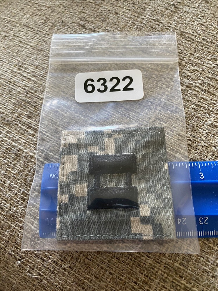 US Army Captain CPT O-3 Rank ACU Hook / Loop Pattern Military Patch INV6322