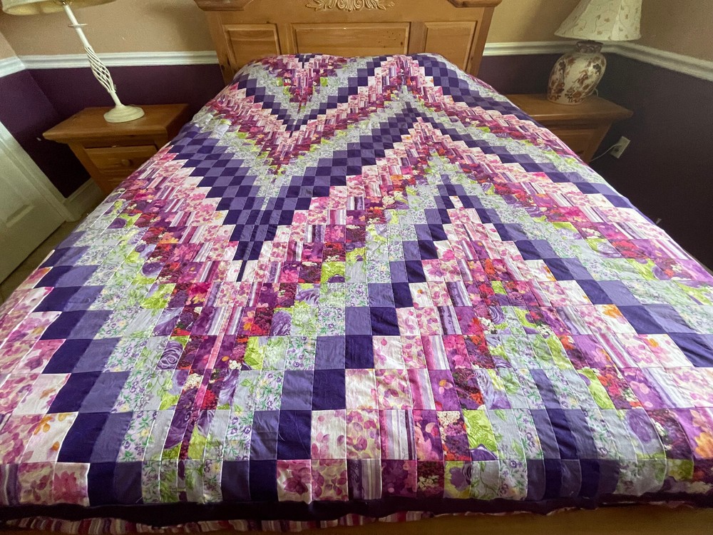 Queen Size Machine pieced Bargello patchwork quilt top #8-21 Made in USA