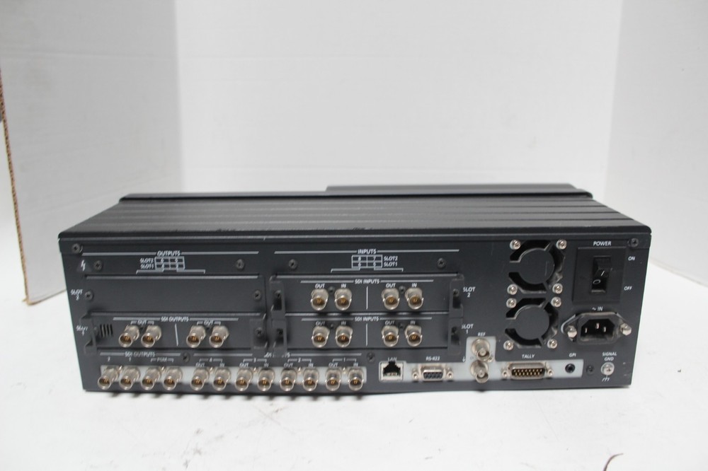 PANASONIC AV-HS400N Multi Format Live Switcher *Powers on