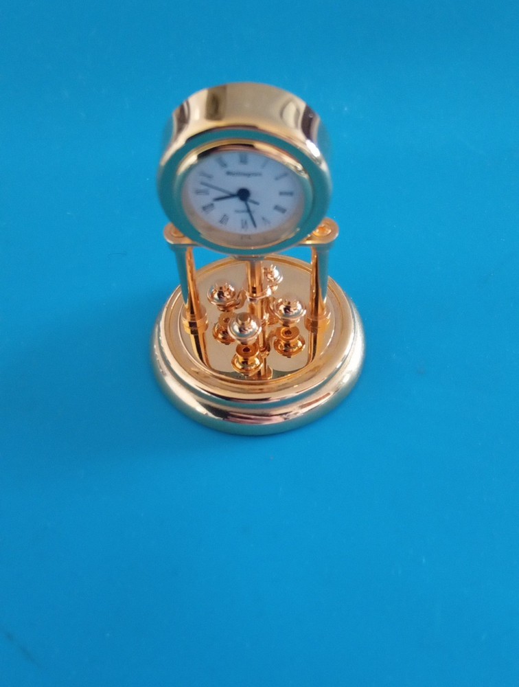 Miniature Novelty Clock