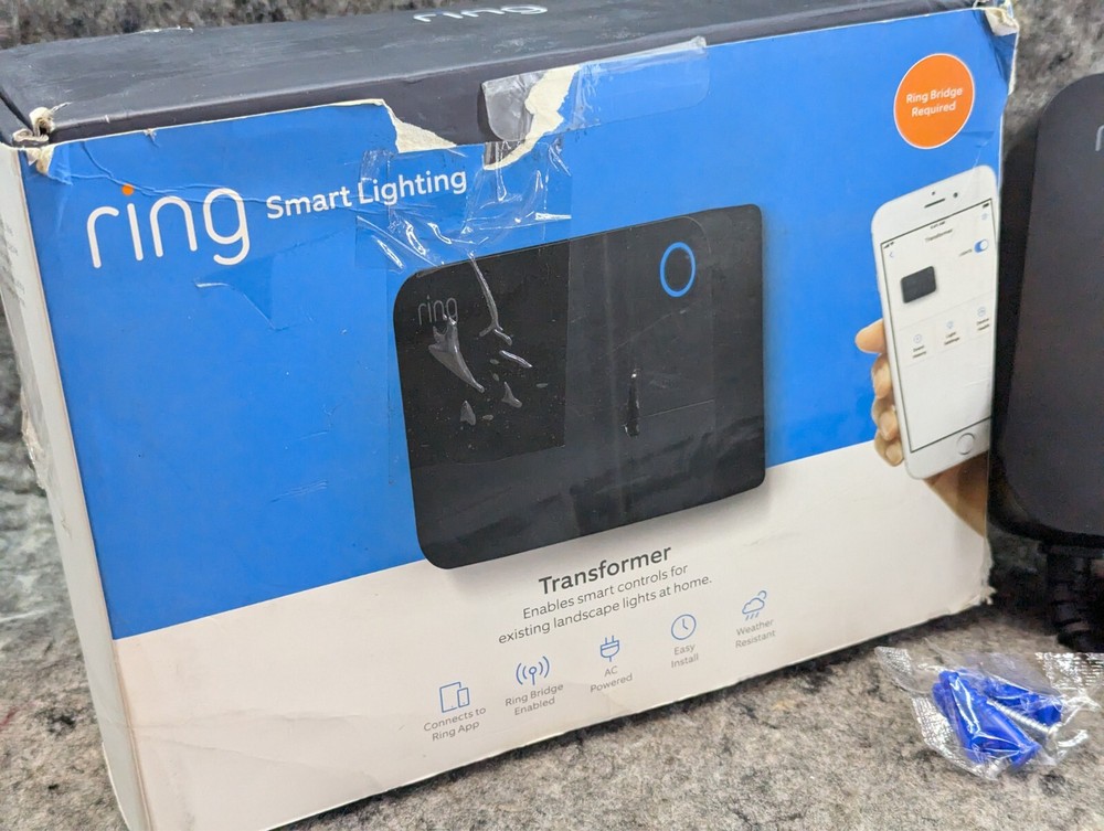 🔥New/Open Box🔥 Ring Smart Lighting - Low Voltage Lighting Transformer Black