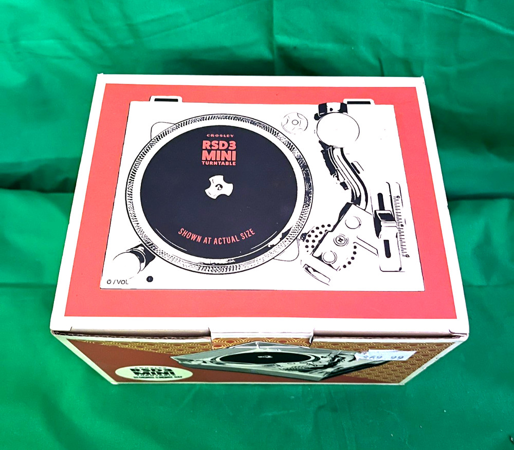 RSD3 Mini Turntable – Record Store Day Special Edition – NEW Condition