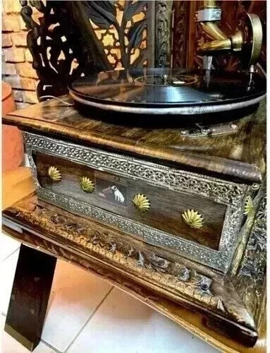 Antique Gramophone, Fully Functional Working Phonograph, win-up record player