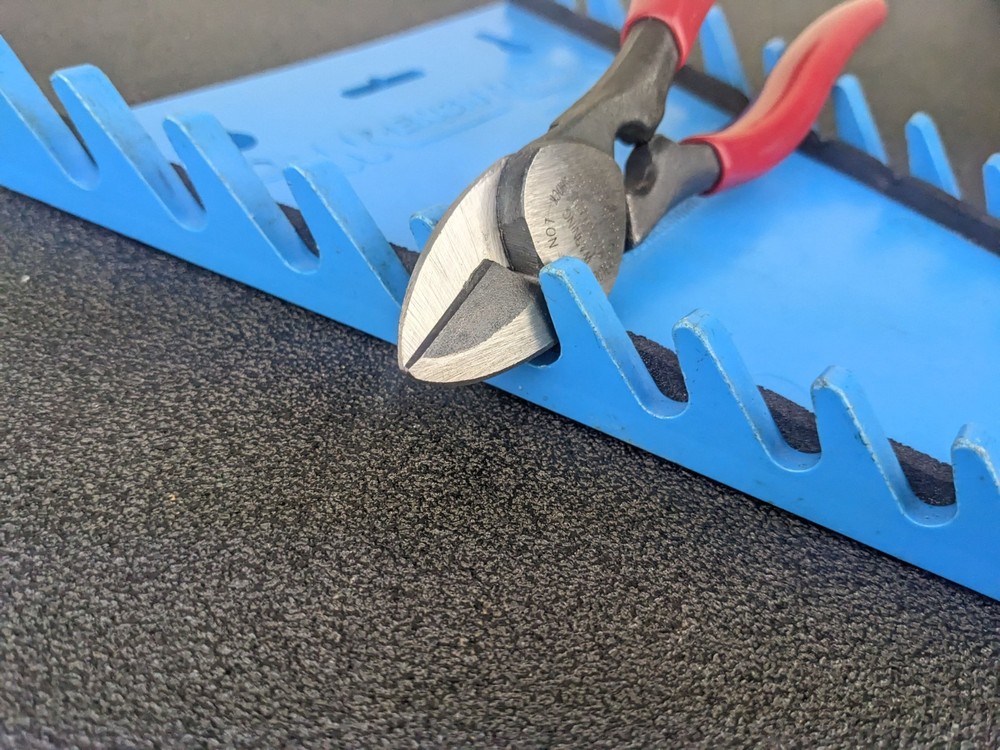 #bn098 Klein Tools Shears BX Cable Cutters Compact Lightweight Design