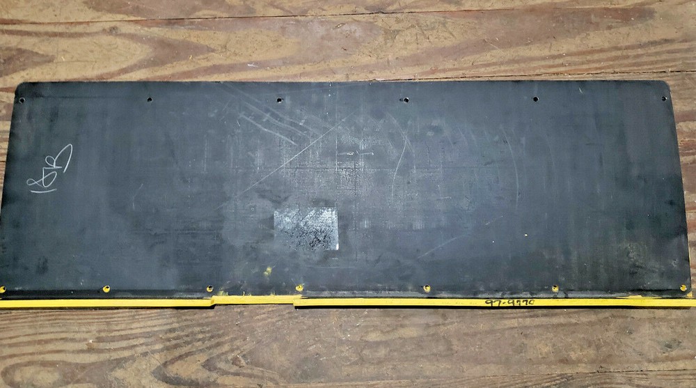 NABI Bus W/C Step Tread 32" x 10.5"