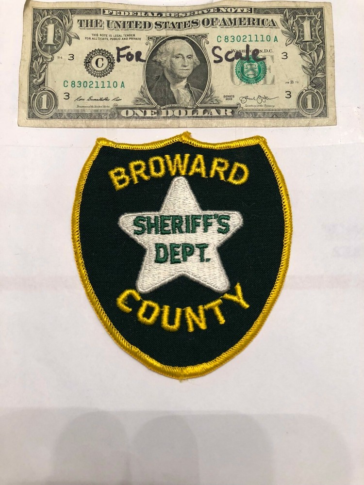 Broward County Florida Police Patch Un-sewn Sheriff's Dept. Patch Mint shape