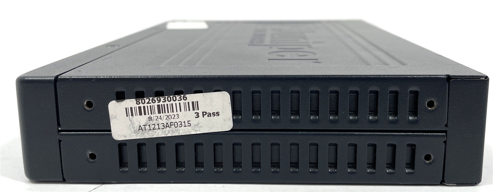 Juniper Networks SRX100 SRX100B 8-Port Security Gateway Firewall