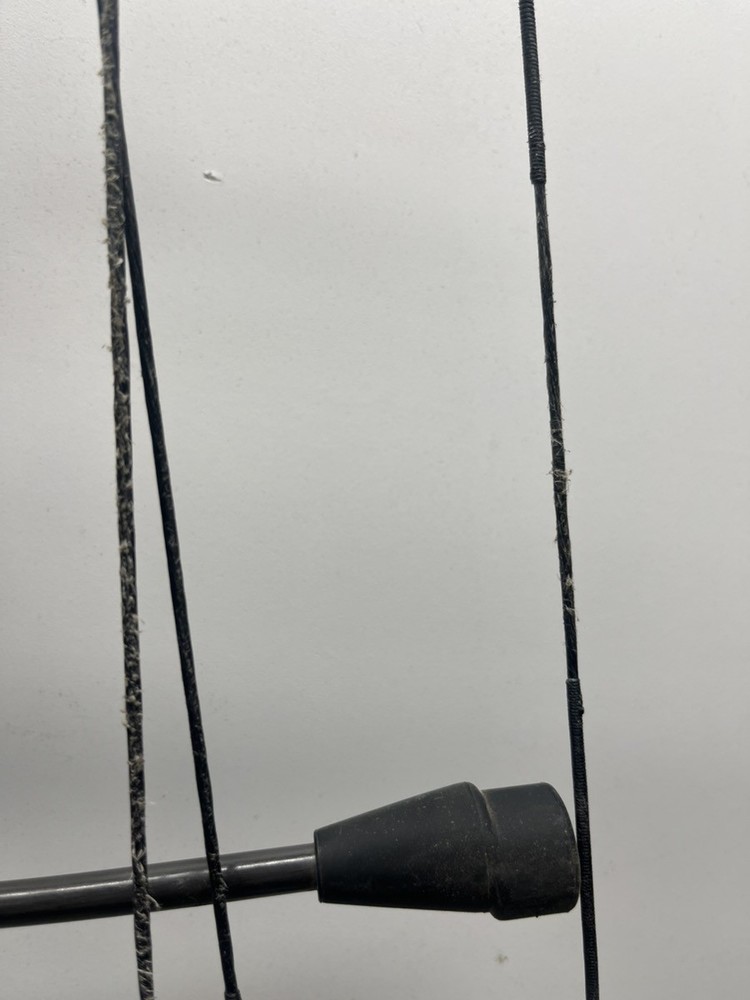 TOPOINT ARCHERY TRIGON 70LB COMPOUND BOW (P03063306)