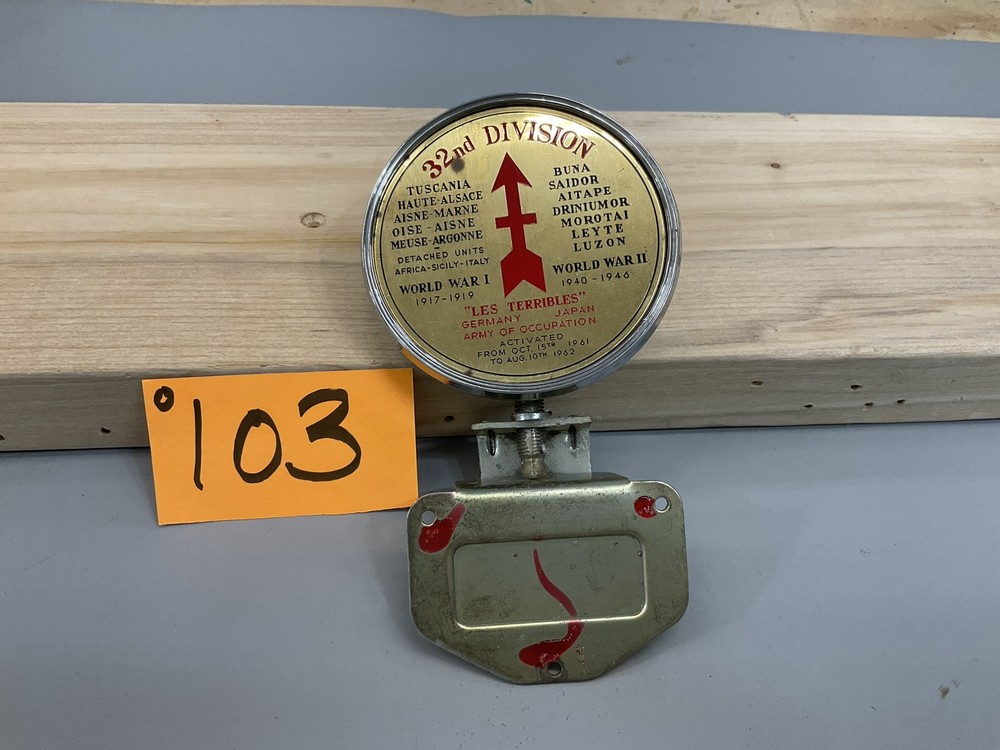 Rare 32nd Division Tag Topper o103