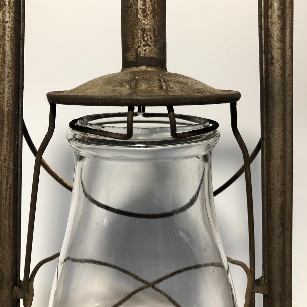 Antique Dietz Victor Lantern With Globe
