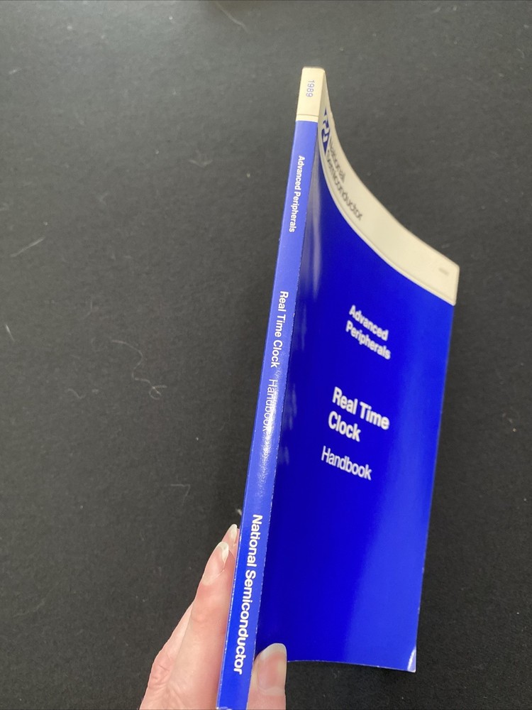 NATIONAL SEMICONDUCTOR 1989 Advanced Peripherals Real Time Clock Handbook