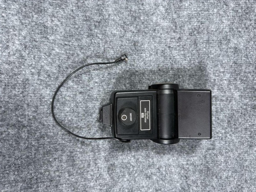 Vivitar Auto Thyristor 283 Camera Flash