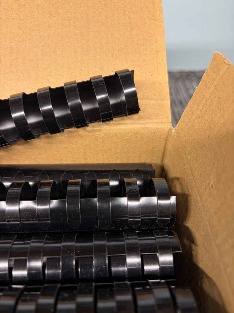 50 Pack 1 Inch Plastic Binding Comb 19 Ring EP100BK BCEB5111 BindMax (8 avail)
