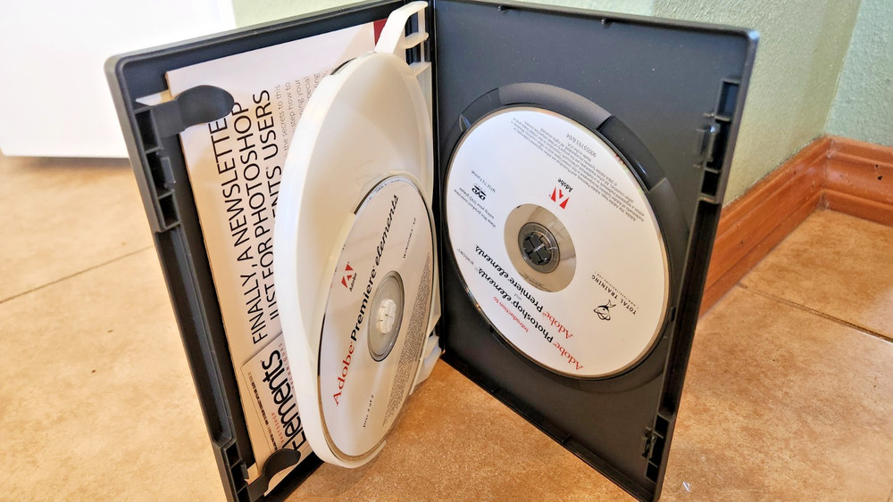 Photoshop Elements 3.0 Premiere Elements Windows XP w/ serial #