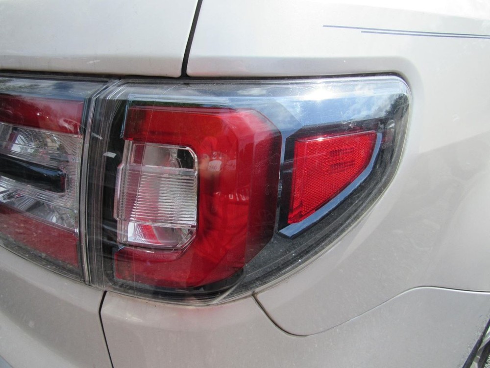 ACADIA 2015 Glove Box 1037267