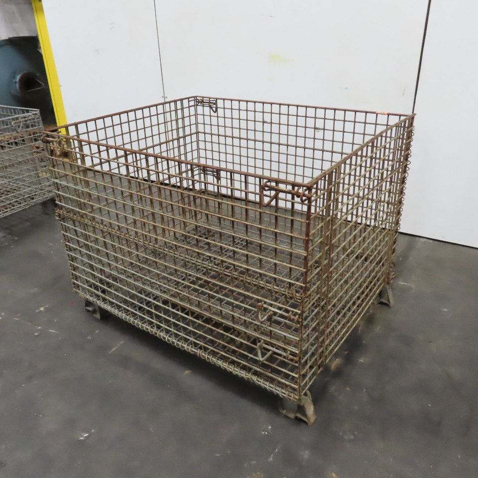 Econotainer 48" x 40" x 30" Deep Steel Collapsible Stackable Wire Bulk Container